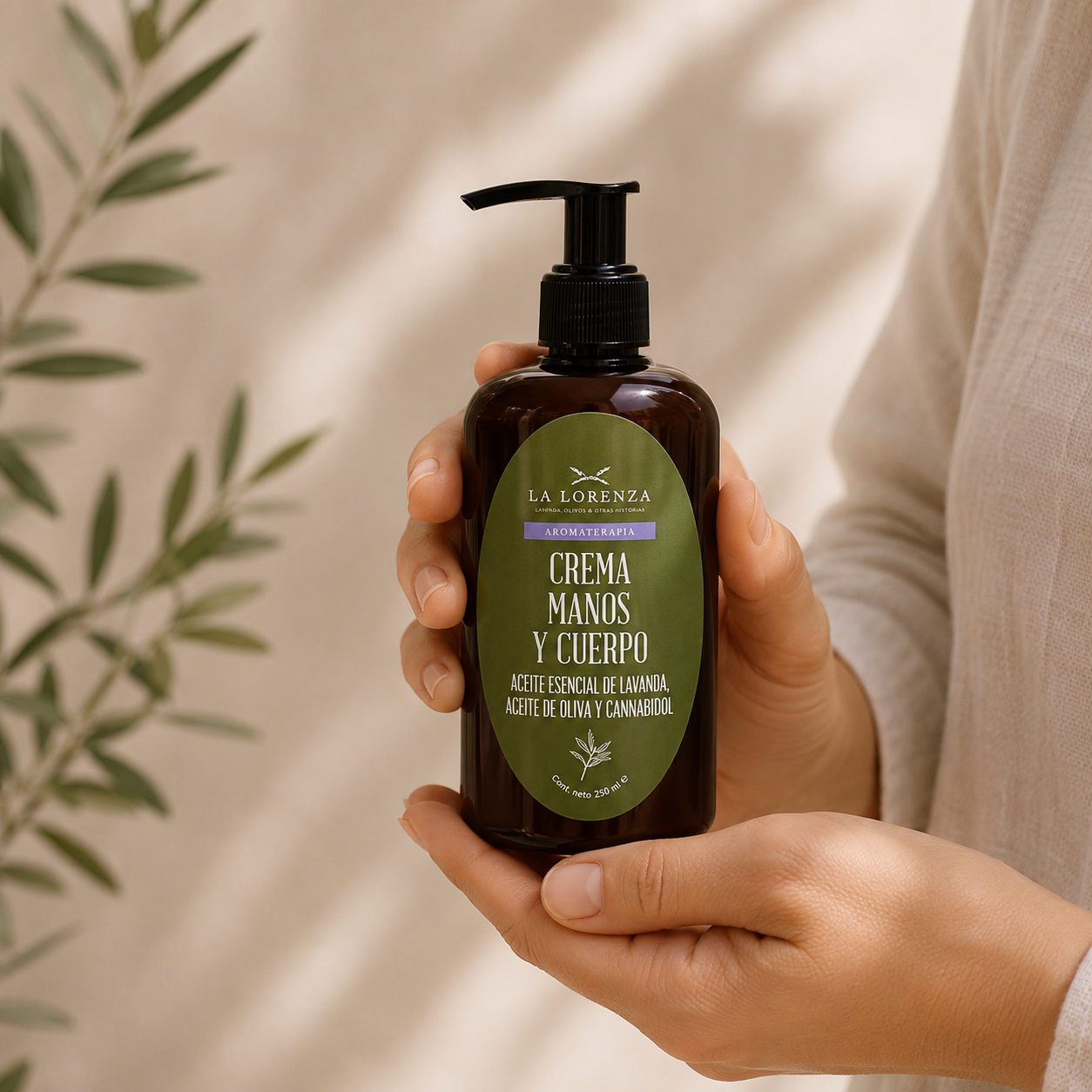 Moisturizing Cream with Organic Lavender Essential Oil, CBD and Olive Oil